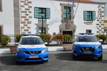 Presentación de los nuevos vehículos de la Policía Local de Telde (Foto TA)